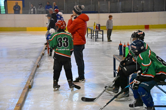 2. a 4. třídy ZUBR Blansko - HC Boskovice 37